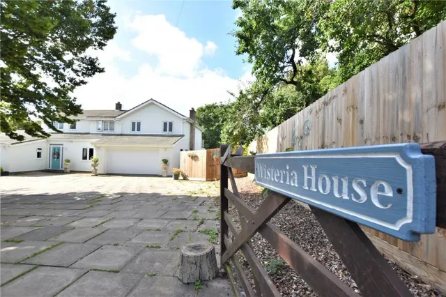 Pebmarsh Road, Colne Engaine, CO6, photo 1