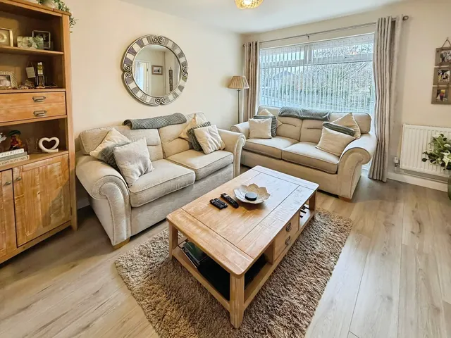 Parkwood, Swansea, SA4, photo 3