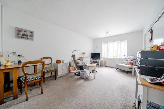 Photo 2 — Croydon Road, Beckenham, BR3