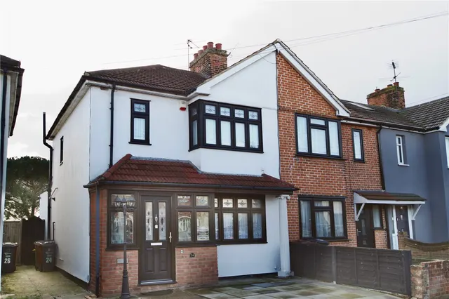 Beamway, Dagenham, Essex, RM10, photo 1