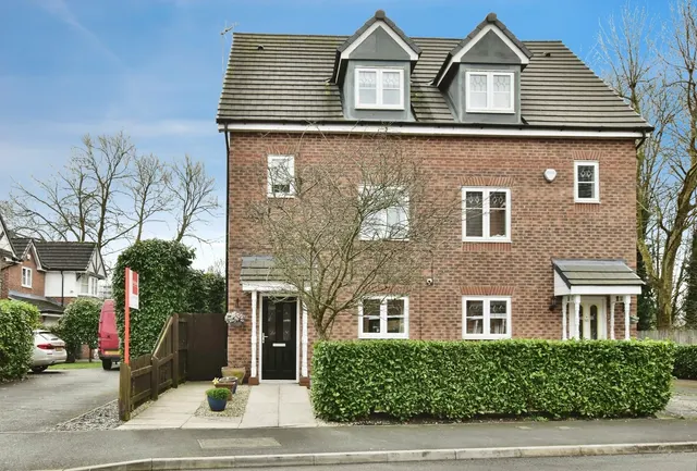 Lawnhurst Avenue, Wythenshawe, Manchester, M23, photo 1