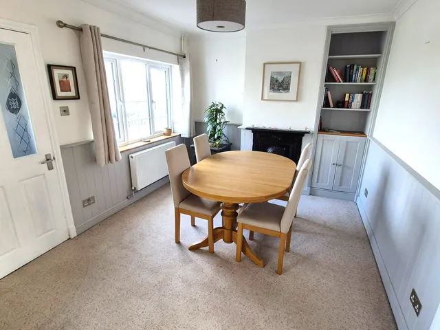 Photo 2 — Salisbury Road, Baldock, Hertfordshire