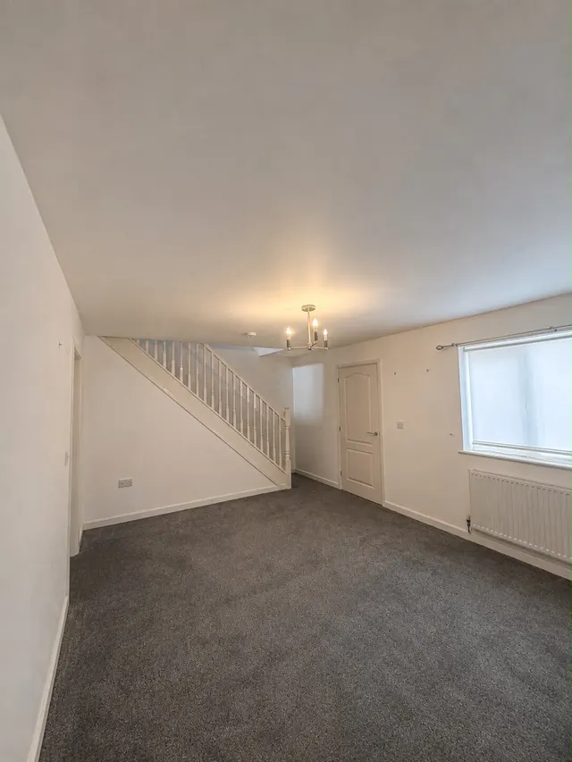 Kelvington Close, Fazakerley, L10, photo 2