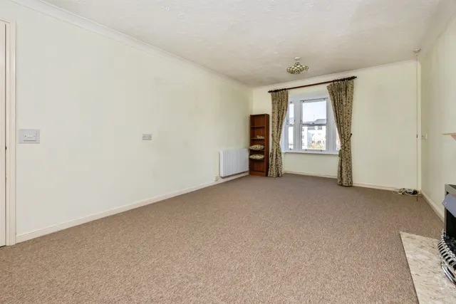 Photo 3 — Mulberry Court, Canterbury