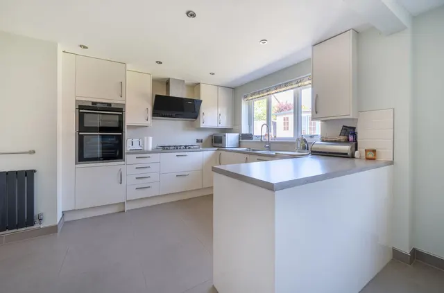 Braford Gardens, Shenley Brook End, MK5, photo 2