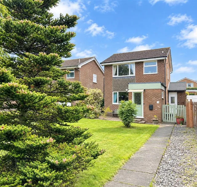 Long Lane, Chapel-En-Le-Frith, SK23, photo 1