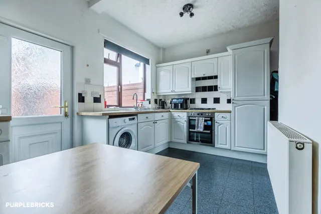 Pilsworth Road, Heywood, OL10, photo 3