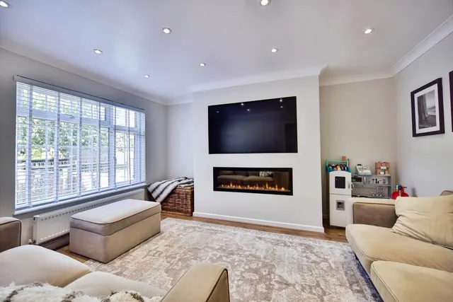 Felderland Drive, Maidstone, ME15, photo 2