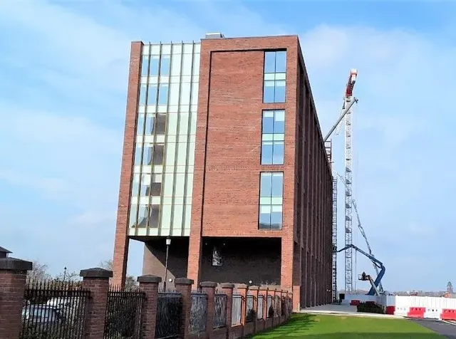 Jesse Hartley Way, Liverpool L3 0AD, photo 1