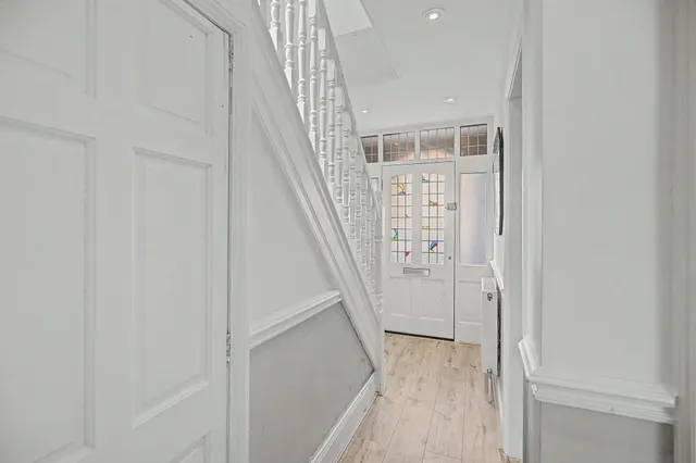 Elmridge Drive, Altrincham, photo 2