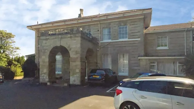 Shore Road, Bonchurch, PO38, photo 1