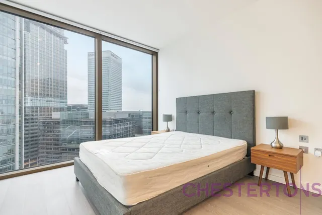 Park Drive, London, E14, photo 3