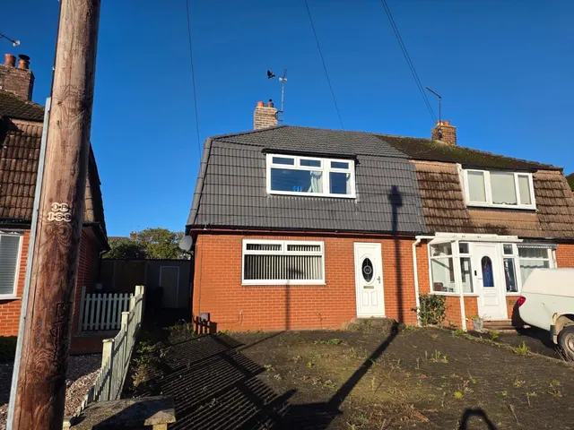 John Offley Road, Madeley, CW3, photo 1