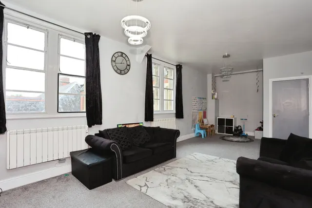 Grosvenor Gate, Leicester, LE5, photo 3