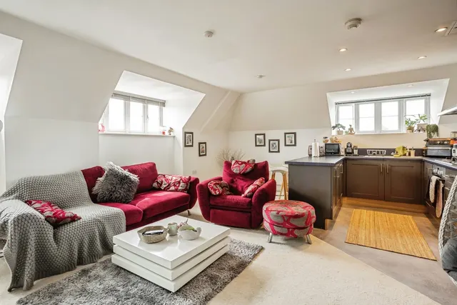 Radcliffe Road, West Bridgford, NG2, photo 2
