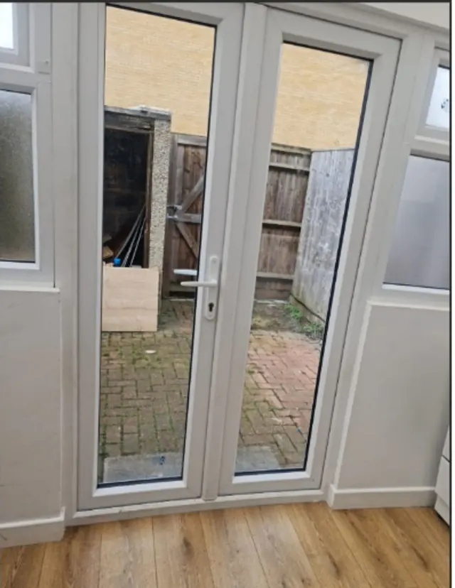 Shropshire Close, Mitcham, CR4, photo 3