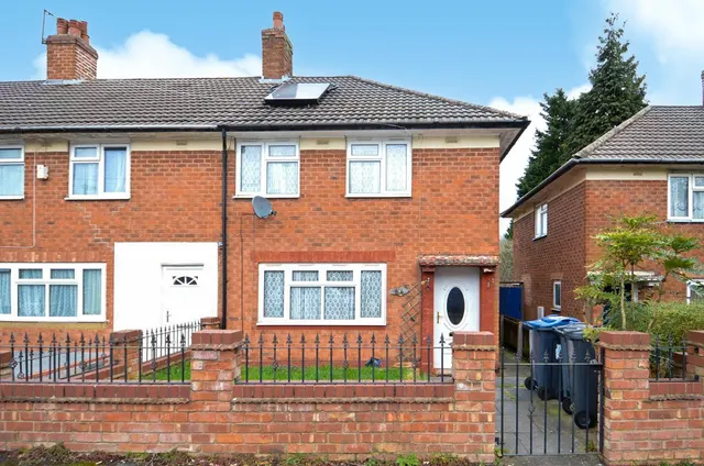 Brinklow Road, Weoley Castle, Birmingham, B29 5XP, photo 1