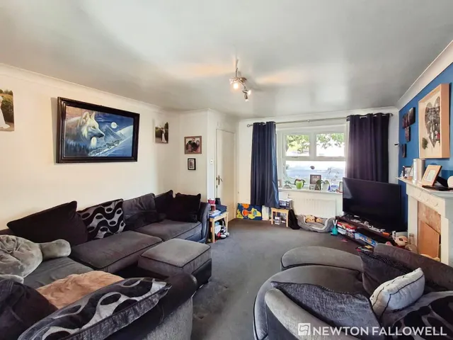 Piccadilly Way, Morton, PE10, photo 2