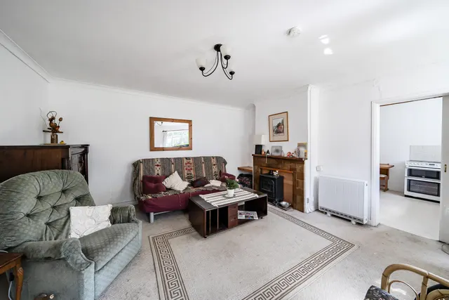 Photo 2 — Cumnor Road, Oxford, OX1
