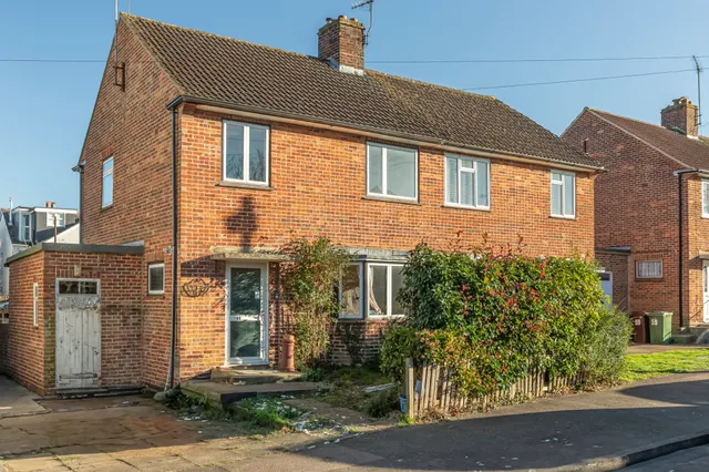 Crundwell Road, Tunbridge Wells, Kent, TN4 0LL, photo 1