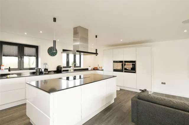 Kingston Road, Slimbridge, GL2, photo 3