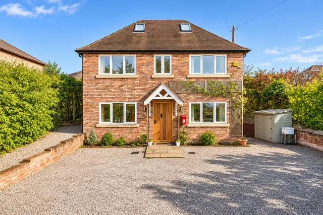 Chilbolton, Stockbridge, SO20, photo 1