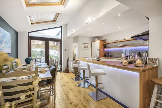 Queen Street, Henley-on-Thames, RG9, photo 2