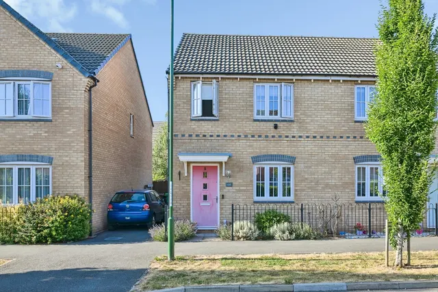 Chalfont Drive, NOTTINGHAM, Nottinghamshire, NG8, photo 1