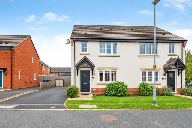 Poplar Road, Streethay, WS13, photo 2