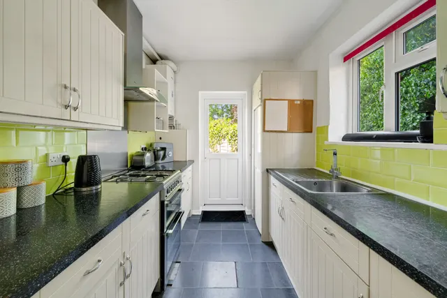 Biddenden Way, Eltham, SE9, photo 2