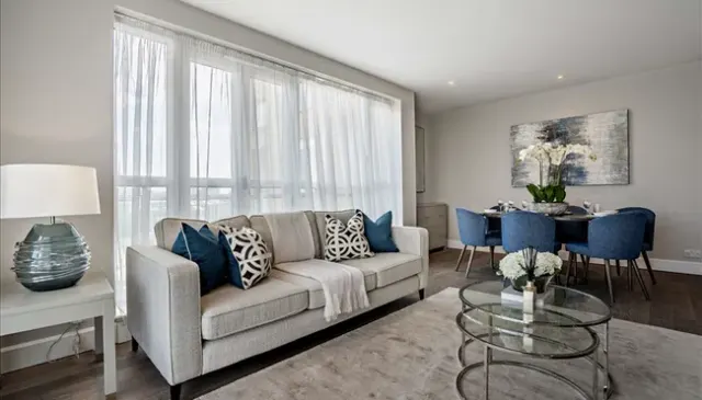 TWO BEDROOM TO LET CIRCUS E14