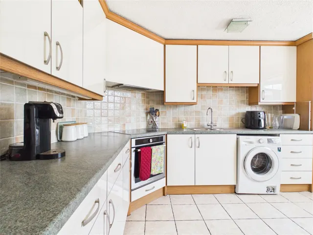 Brookdale Road, Bristol, BS13, photo 3