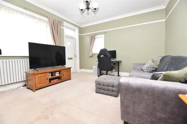 Westerton Road, Tingley, WF3, photo 2