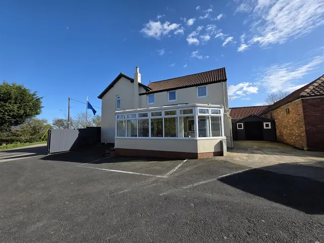 Moor Road, Hunmanby, Filey YO14 9QL, photo 1