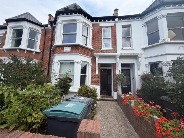 2 bedroom flat, Inderwick Road, London, N8