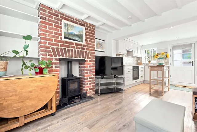 House Under Offer with 1 bedroom in Saffron Walden, CB10, photo 3