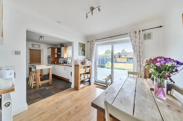 Photo 2 — Collyer Road, London Colney, St. Albans