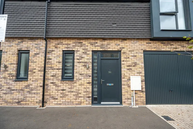 Parkes Avenue, Balsall Heath, B12, photo 1