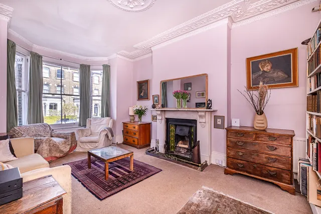 Gauden Road, London, SW4, photo 1