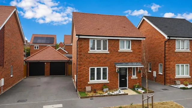 Shepherd Road, Shinfield, RG2, photo 1