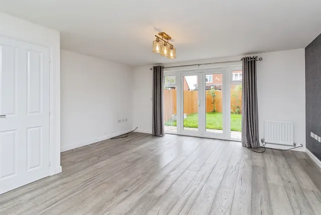 Holden Park, Stafford, ST18, photo 2