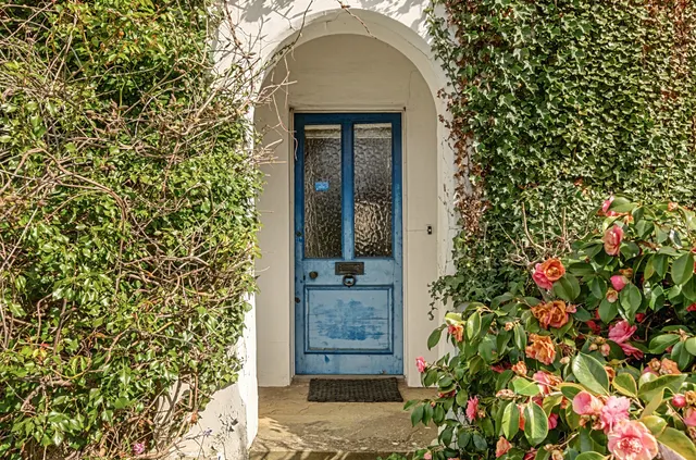 High Street, Bramley, GU5, photo 2