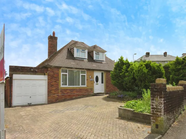 Photo 2 — Furland Road, Crewkerne