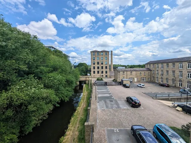 The Melting Point, Huddersfield, photo 1