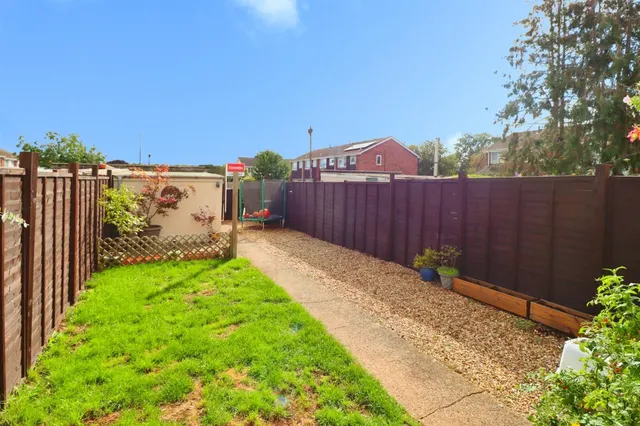 Photo 2 — Hatherley, Yate, Bristol