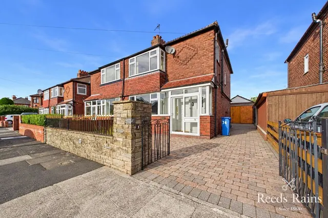 Marland Crescent, Stockport, SK5, photo 1