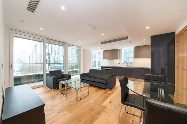 Paddington Exchange, 12 Hermitage Street, Paddington, London, W2, photo 1