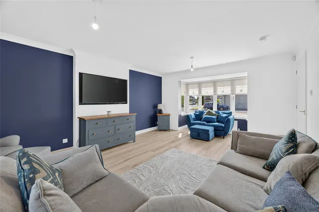 Burnland Crescent, Elrick, AB32, photo 3