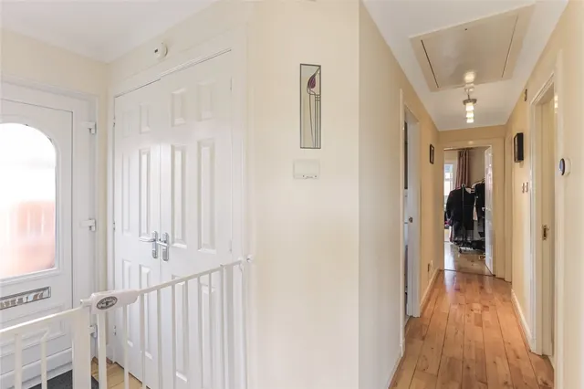 Photo 3 — Redwood Crescent, Cambuslang, Glasgow, South Lanarkshire, G72