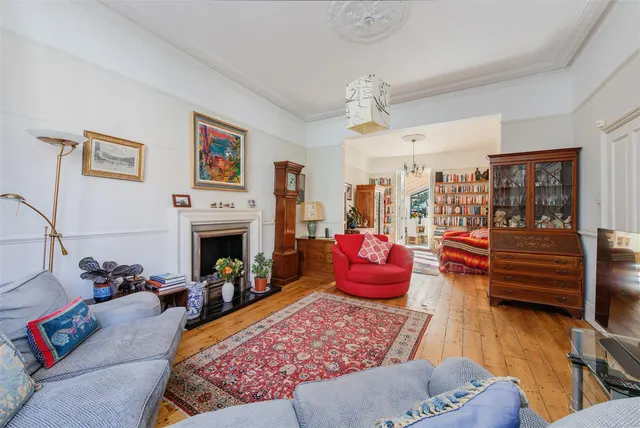 Savernake Road, Hampstead, NW3, photo 3
